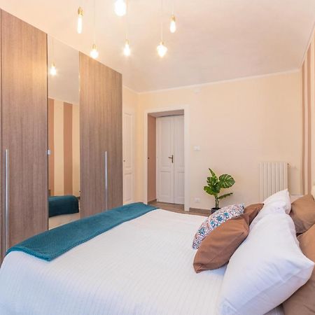Appartamento In Piazza Adriano In Zona Cenisia 都灵 外观 照片
